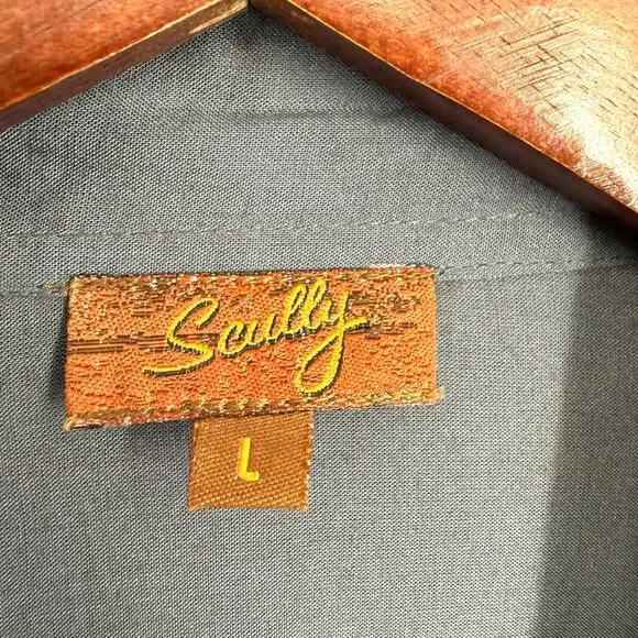 Scully Gray Blouse with Elegant Embroidery - Picture 2 of 9